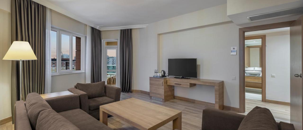 Wyndham Garden Lara Ξενοδοχείο Αττάλεια Εξωτερικό φωτογραφία