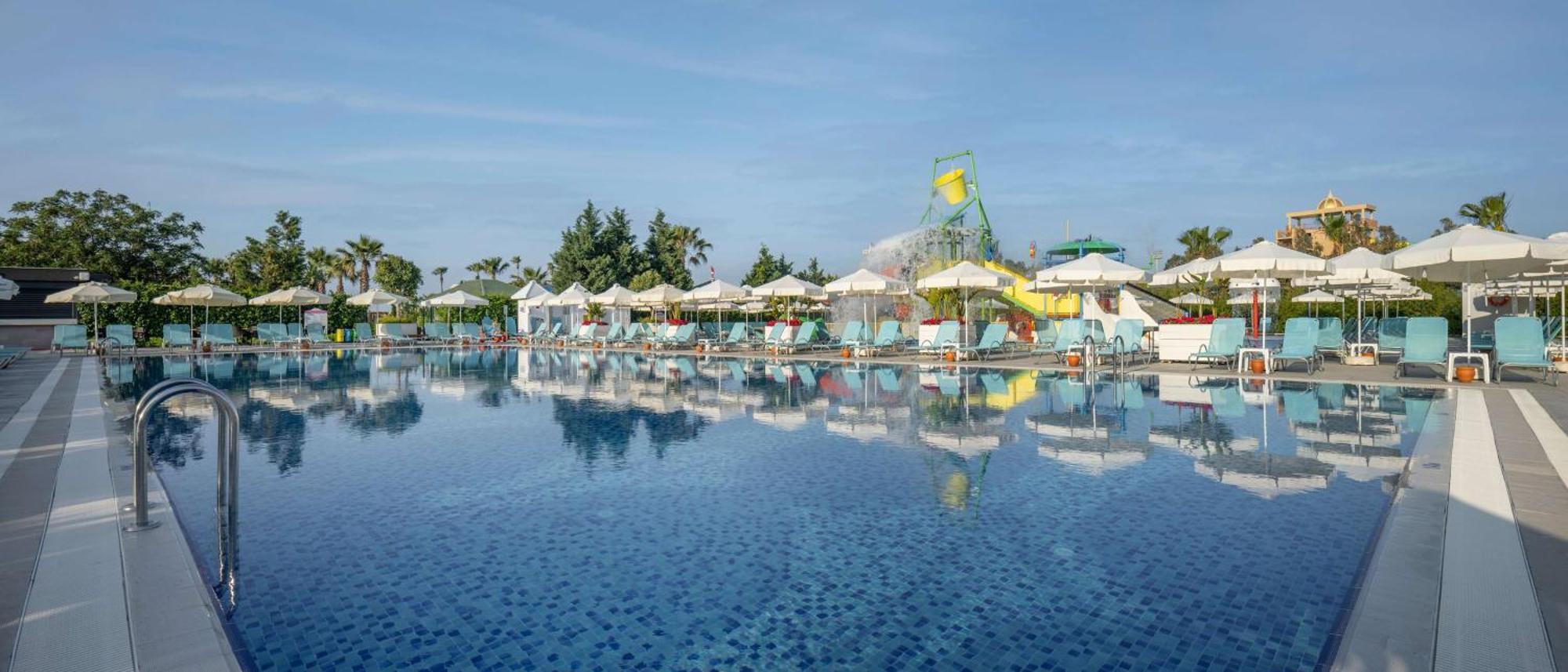 Wyndham Garden Lara Ξενοδοχείο Αττάλεια Εξωτερικό φωτογραφία